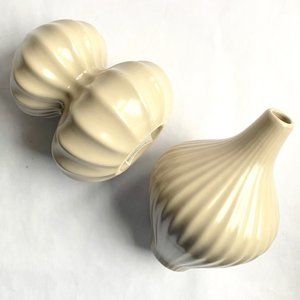 Set of Beige Modern Vases